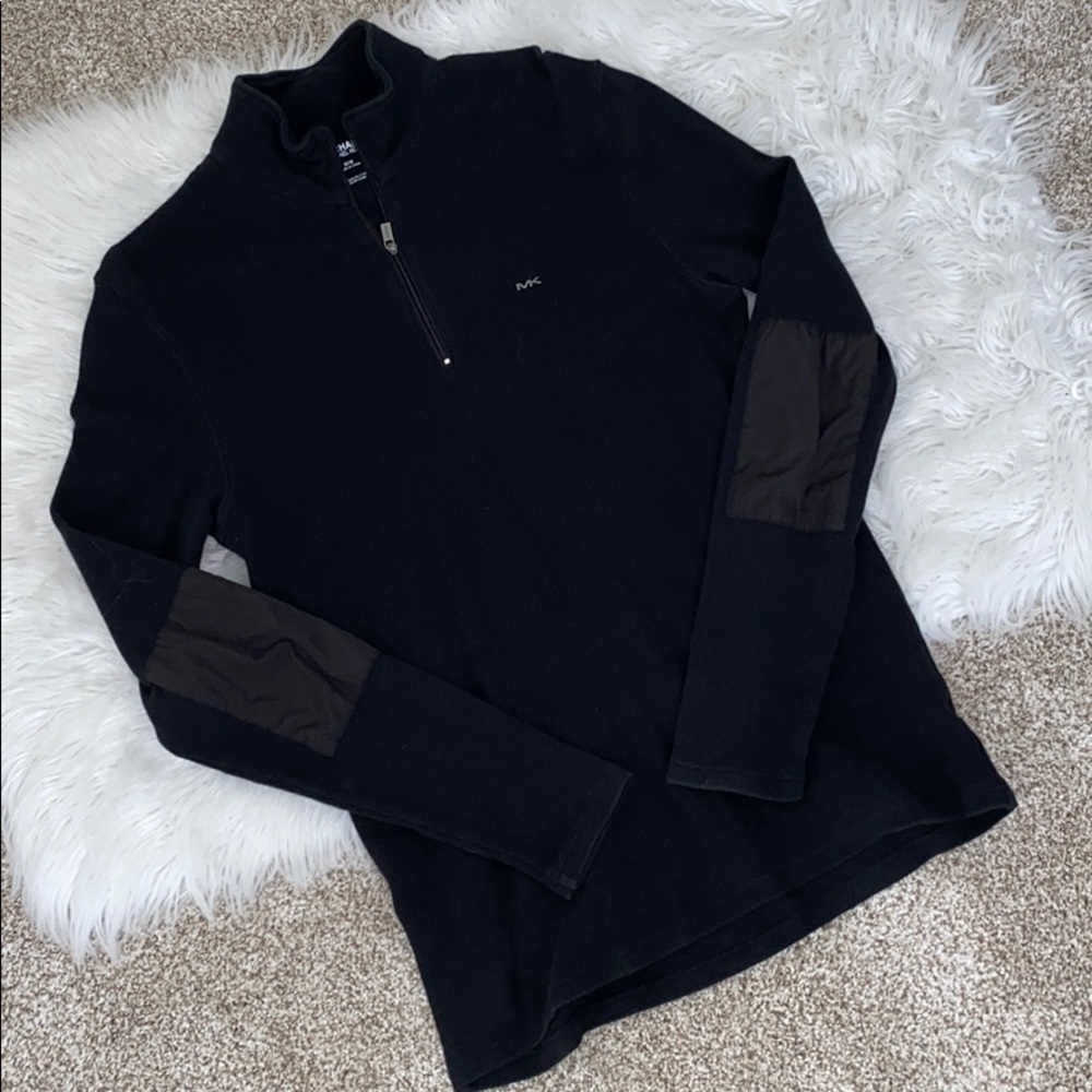 • MK Quarter Zip •